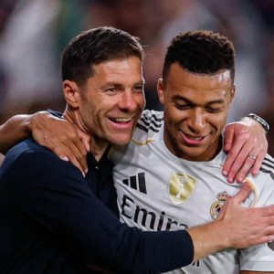 b体育入口-队报：姆巴佩知道输巴萨阿隆索会下课，他带伤出战想保其帅位